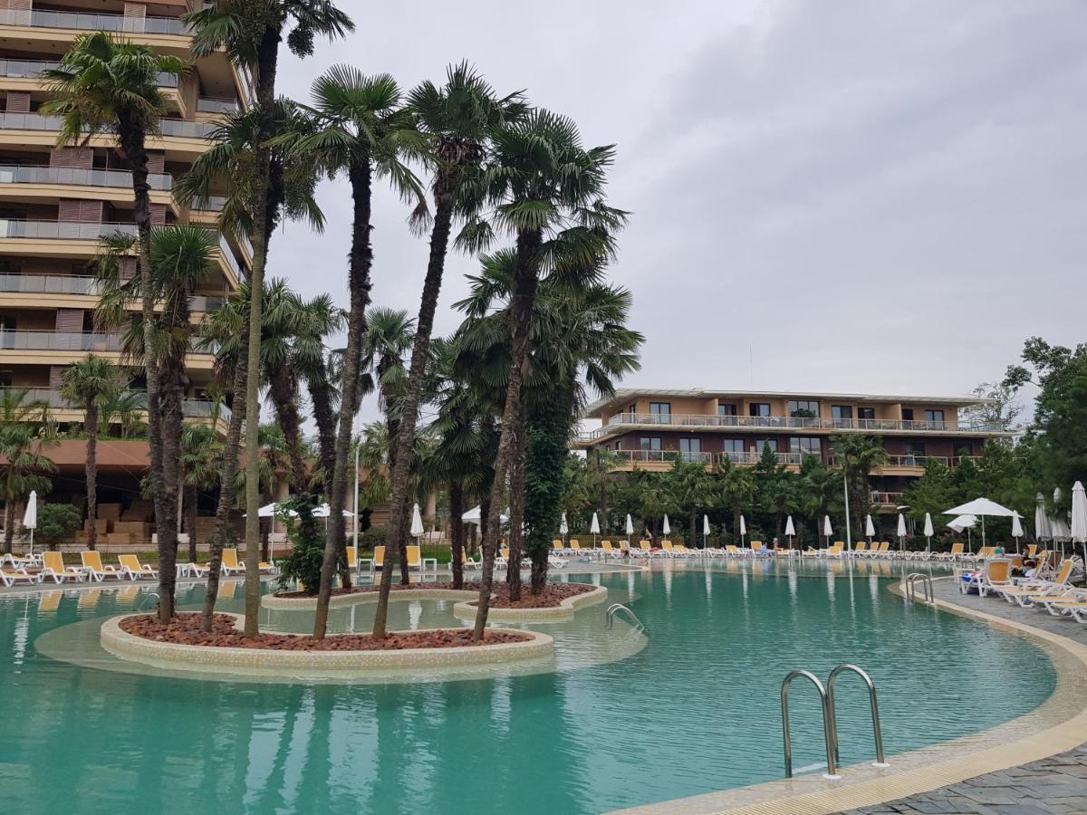 Sea View Apartment At Oasis Чакви Экстерьер фото